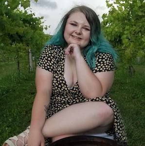 Meet your Posher, Katarina